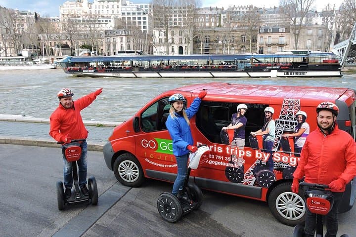 Paris Segway Tour with Ticket for Seine River Cruise — photo 12
