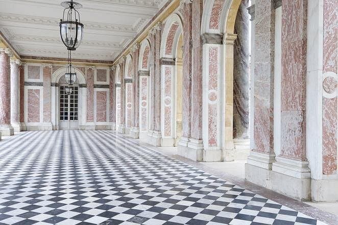 Versailles Palace & Marie-Antoinette's Estate Guided Tour — photo 4
