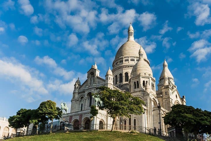 Family Treasure Hunt in Montmartre — photo 3