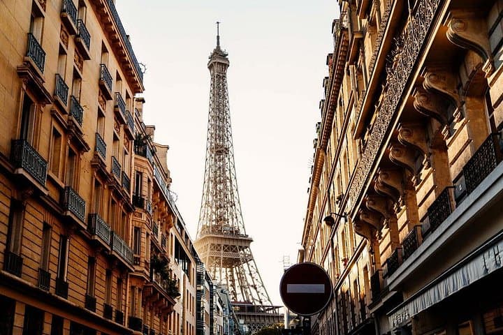 PRIVATE TOUR: Highlights & Hidden Gems of Paris With Locals — photo 4