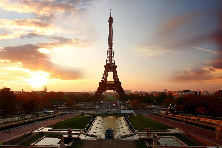 Eiffel Tower Tour with Optional Summit and Seine River Cruise — photo 4
