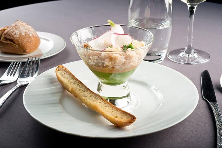 Bateaux Parisiens Seine River Gourmet Dinner & Sightseeing Cruise — photo 3