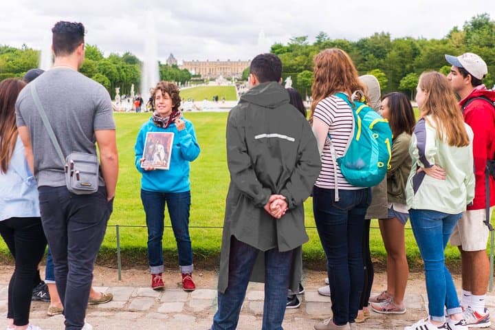 Versailles Palace Bike Tour with Market & Marie-Antoinette hamlet — photo 3