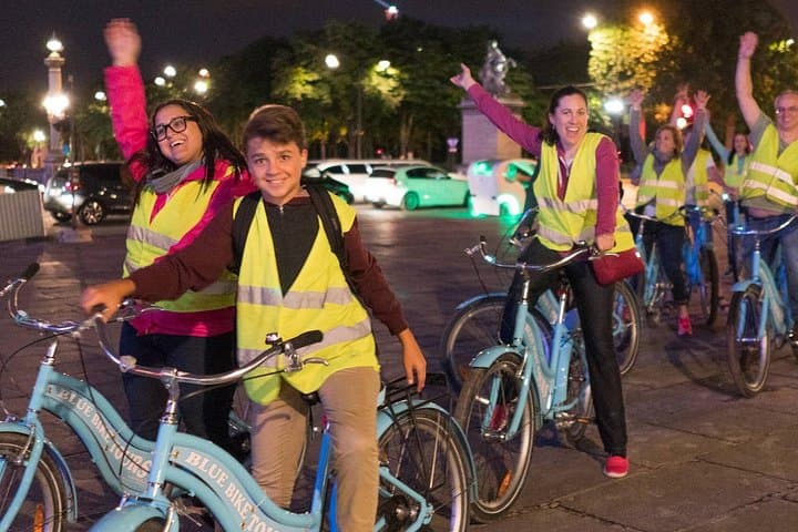 Paris Evening Bike Tour with 1-hour Seine River Cruise — photo 1