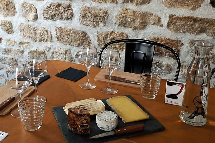 Paris Wine and Cheese Pairing Small-Group Experience — photo 2