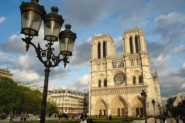 Half-Day Private Paris City Tour with Private Guide and Driver — photo 4