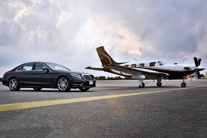Private Luxury Transfer from Paris to Bourget Airport — photo 1