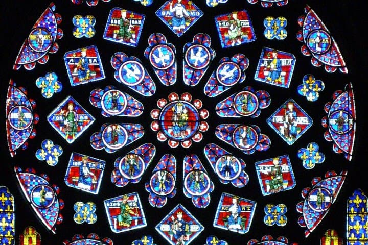 Private Chartres Cathedral Tour (5h) Driver & Guide — photo 4