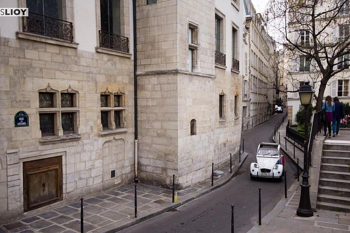 Paris Private Tour: Romantic Tour in a 2CV — photo 3