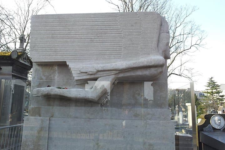 Paris 2-Hour Small Group Tour of Pere Lachaise Cemetery — photo 2