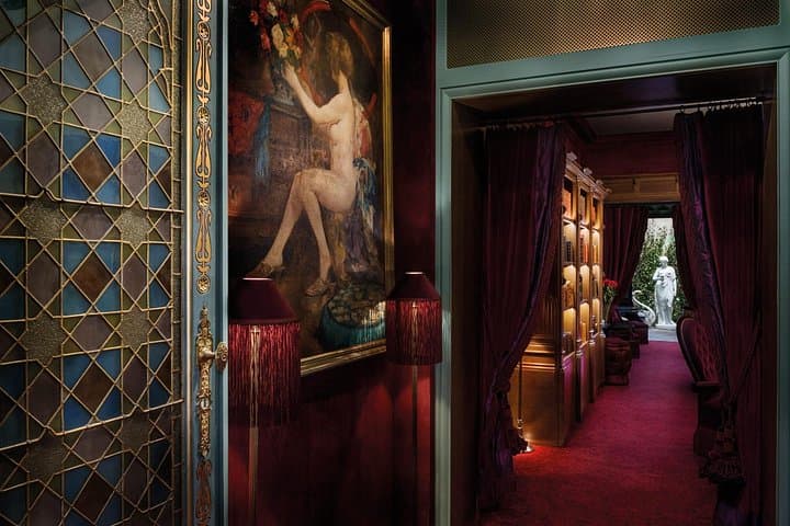 Scandalous Paris-Belle Epoque Brothels & Courtesans — photo 2