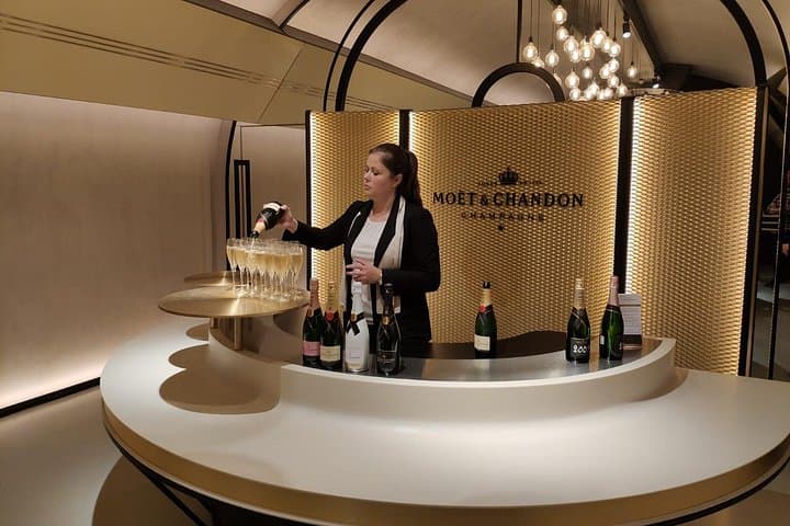 Small-Group Champagne Lunch & Tasting from Paris with Pickup — photo 3