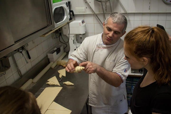 Paris French Baking Class Baguettes and Croissants in a Bakery — photo 3