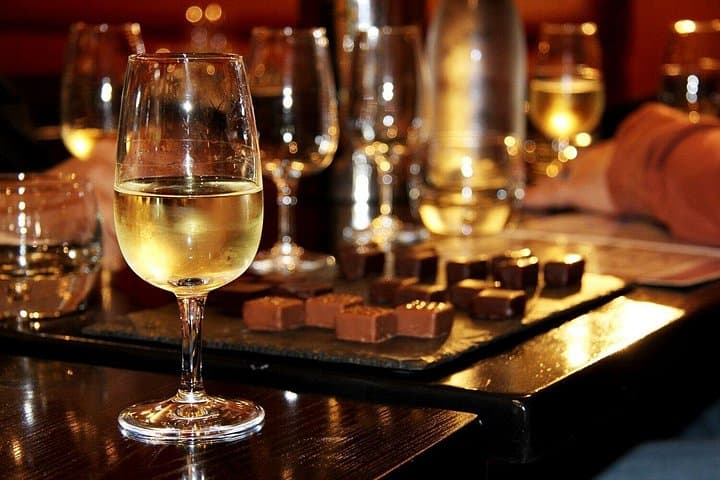 Private Wine and Chocolate Tasting in Paris — photo 1