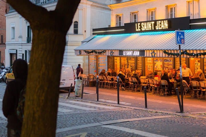 Montmartre French Bistrot, Aperitif and Wine Tasting Walking Tour — photo 2