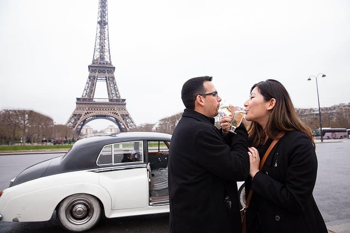 Paris Picturesque Romanic Luxury Vintage Rolls Royce Tour — photo 1