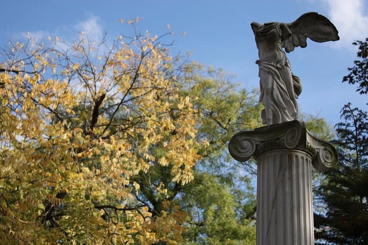 Private Guided Tour to Père Lachaise Cemetery in Paris — photo 2