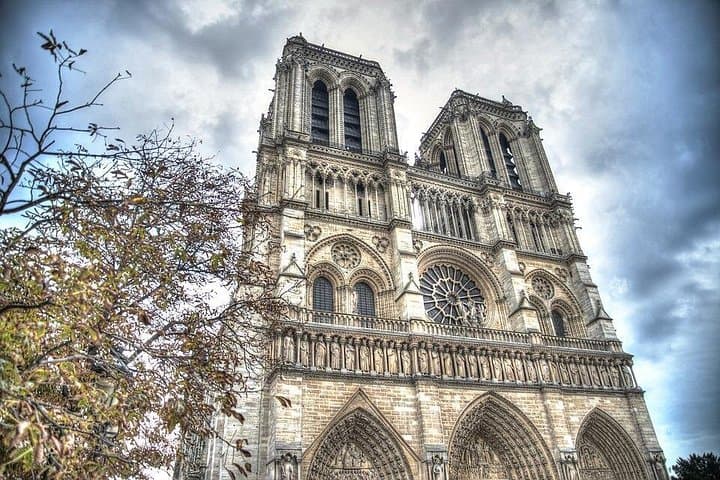 Private 4-hour city tour of Paris with driver and official guide — photo 13