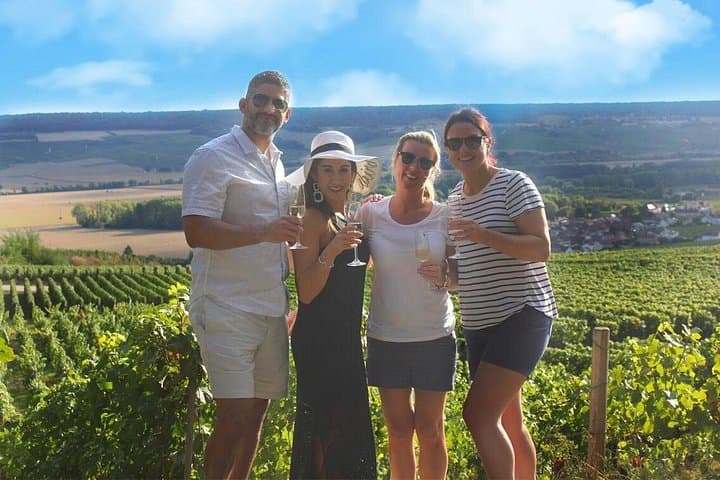 Champagne Icons: Private Tour of Veuve Clicquot, Ruinart & Moet — photo 7