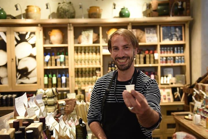 Paris Food Tour in Saint-Germain-des-Prés: Tour of France — photo 1