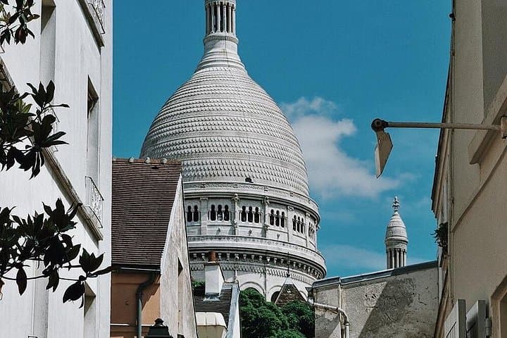 Montmartre District and Sacre Coeur - Exclusive Guided Walking Tour — photo 4
