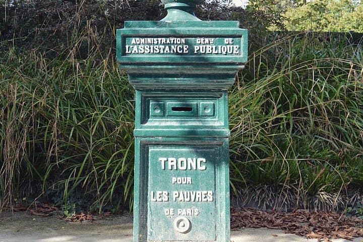 Private Guided Tour to Père Lachaise Cemetery in Paris — photo 6