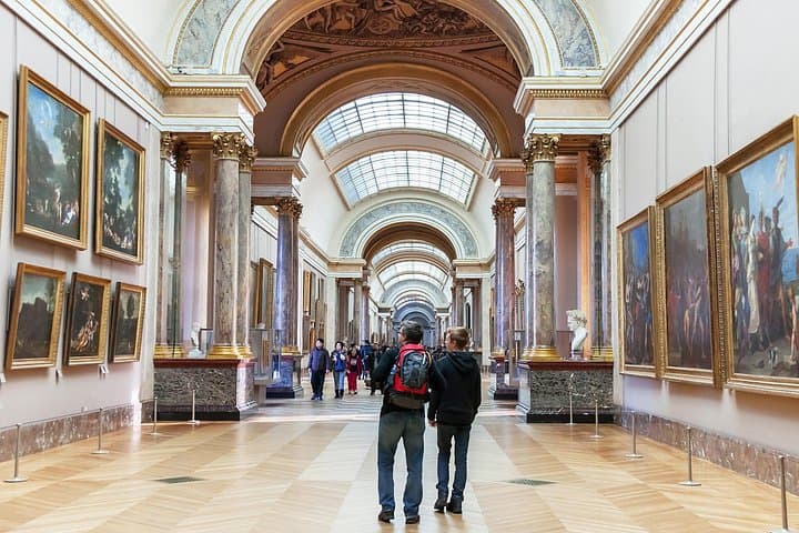 Louvre Museum Guided Tour and Orsay Museum Ticket — photo 1