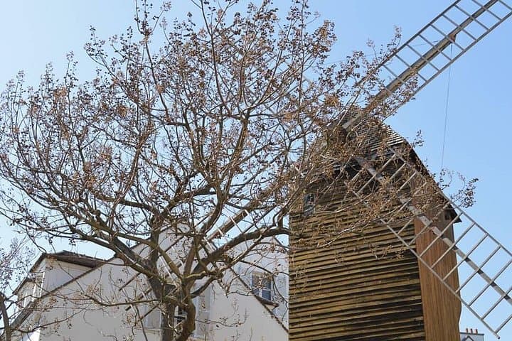 Montmartre & Sacré Coeur Private Historical 2-Hour Walking Tour in Paris — photo 18