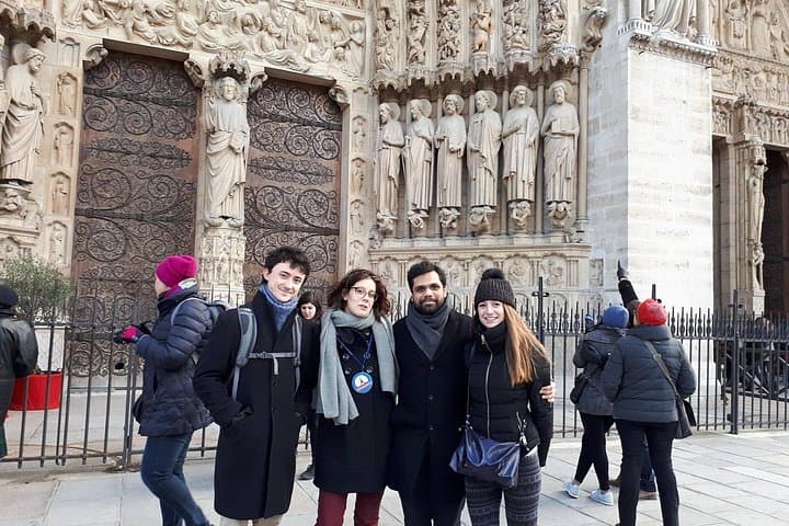 Notre Dame & Ile de la Cité Private 2-Hour Walking Tour in Paris — photo 17