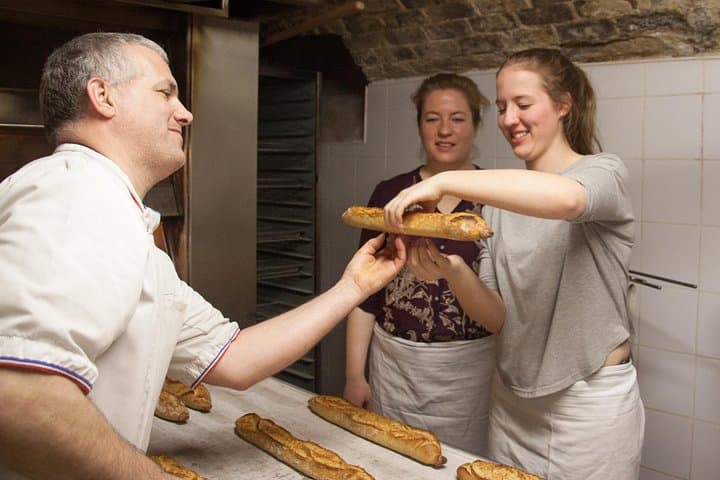 Paris French Baking Class Baguettes and Croissants in a Bakery — photo 5