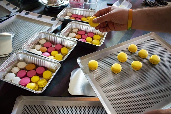 Paris French Macarons Small Group Baking Class with a Chef — photo 7