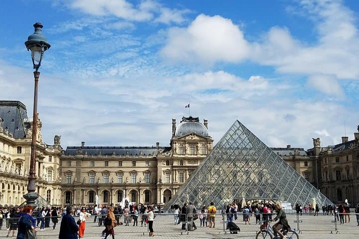 Louvre Museum Access with Guided Mona Lisa Tour — photo 1