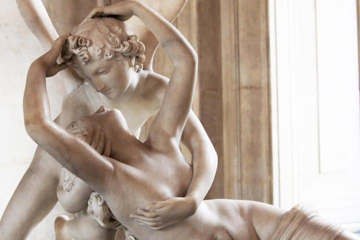 Small-Group Louvre Museum Masterpieces Tour with Access — photo 4