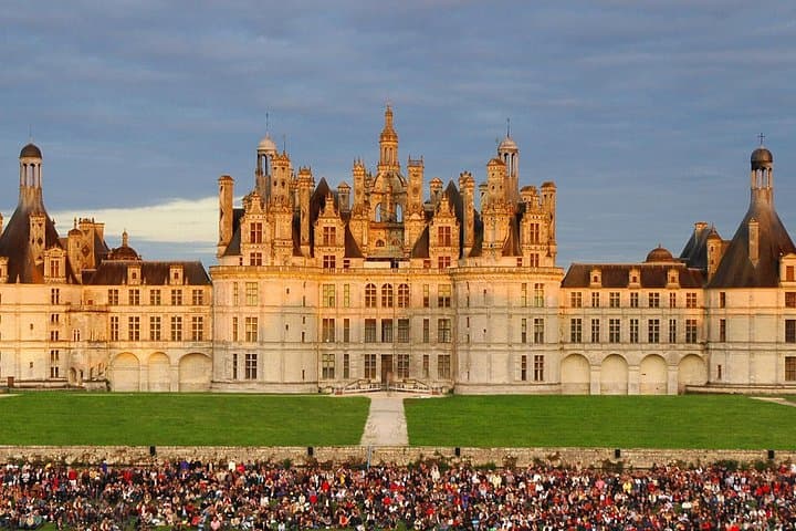Loire Valley Castles Day Trip with Audio Guided Option from Paris — photo 12