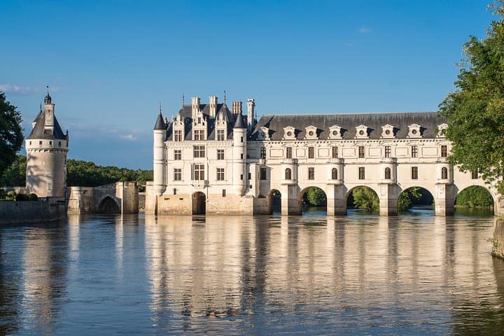 Loire Valley Castles Day Trip with Audio Guided Option from Paris — photo 6