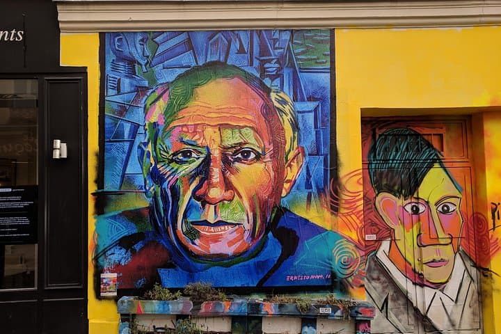 Paris Romantic Montmartre: Love Story Exploration Game and Tour — photo 18