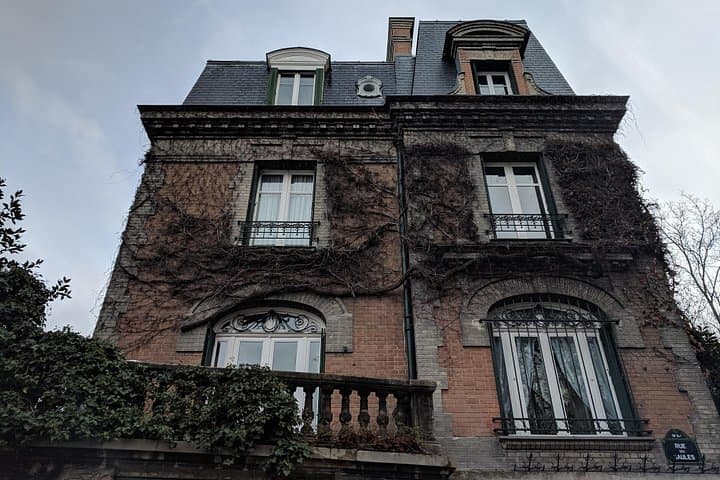 Paris Romantic Montmartre: Love Story Exploration Game and Tour — photo 20