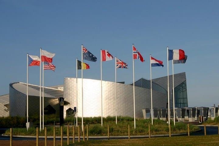 Normandy D-Day Beaches with Juno Beach, bunkers & Canadian Cemetery from Paris — photo 15