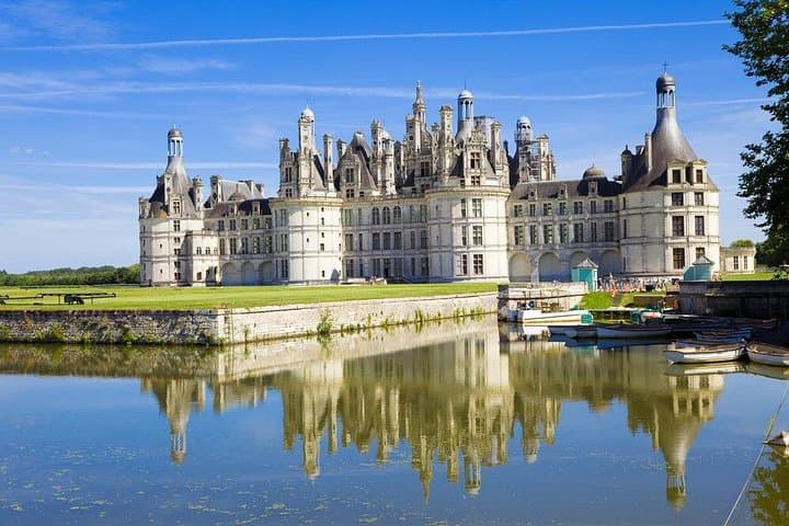 Loire Valley Castles Private Trip including Lunch from Paris — photo 1