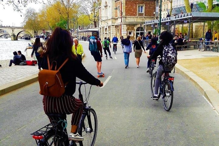 Paris: Charming Nooks and Crannies Bike Tour — photo 2