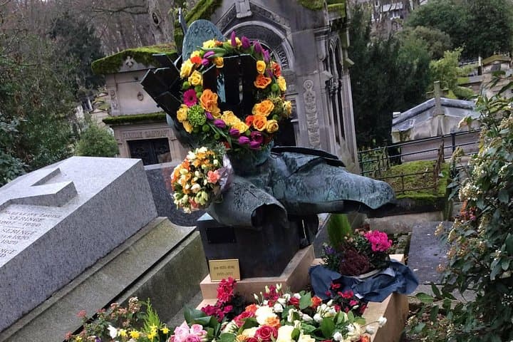 Bundle of Père Lachaise Cemetery: Self-Guided Audio Tours — photo 2