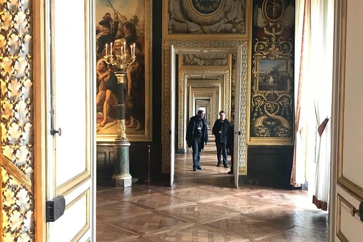 Versailles Palace & Gardens Tour with Transport from Paris — photo 7