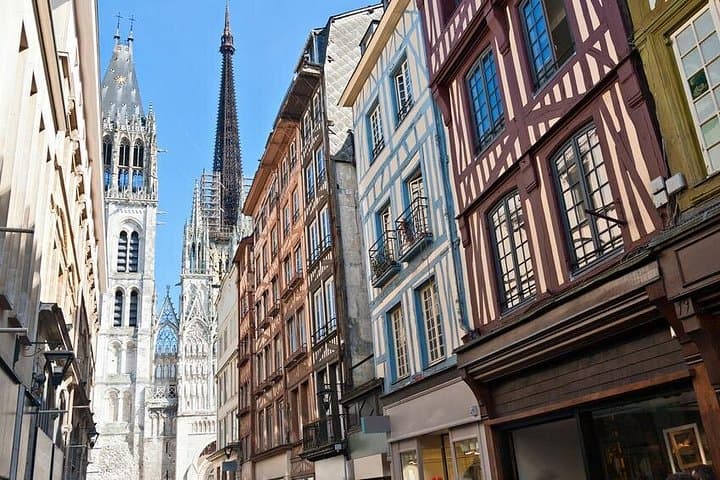 Giverny and Rouen Private Day Trip from Paris — photo 2