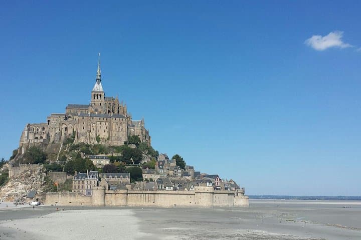 Mont Saint Michel Day Trip with Abbey Entrance from Paris — photo 16