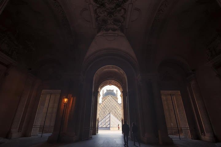 Louvre Museum - Highlights Tour with Mona Lisa — photo 12