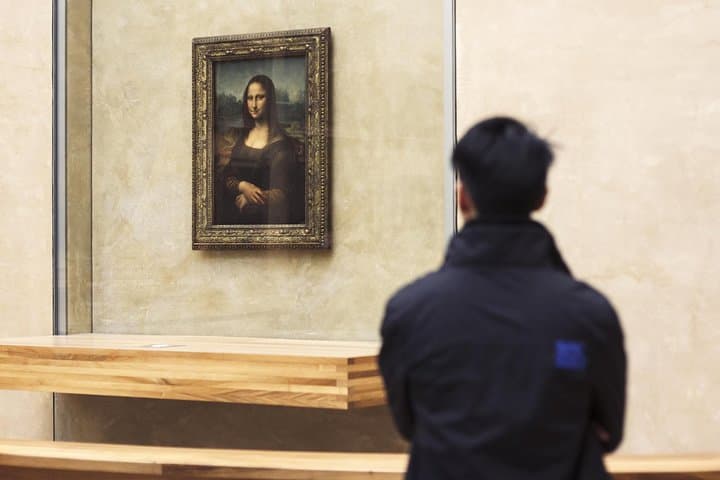 Louvre Museum - Highlights Tour with Mona Lisa — photo 1