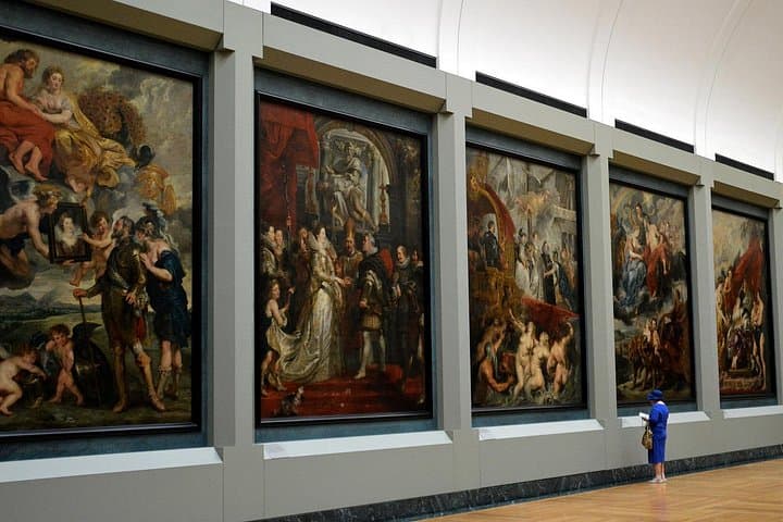 Louvre Private Tour With Hotel Pickup — photo 6
