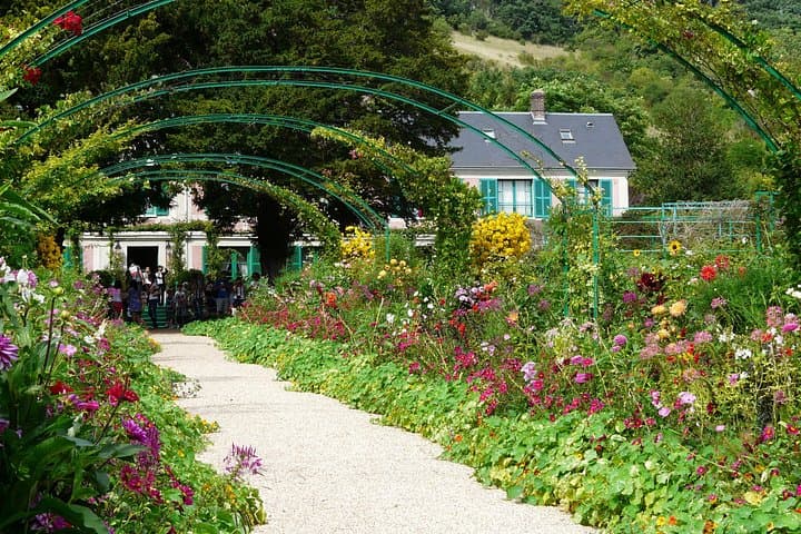Giverny and Monet's House Half Day Trip from Paris Guide or Audio — photo 13