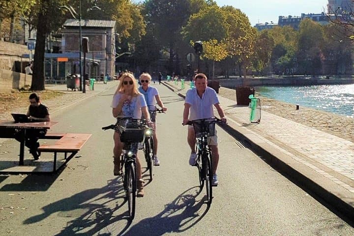 Paris: Charming Nooks and Crannies Bike Tour — photo 5