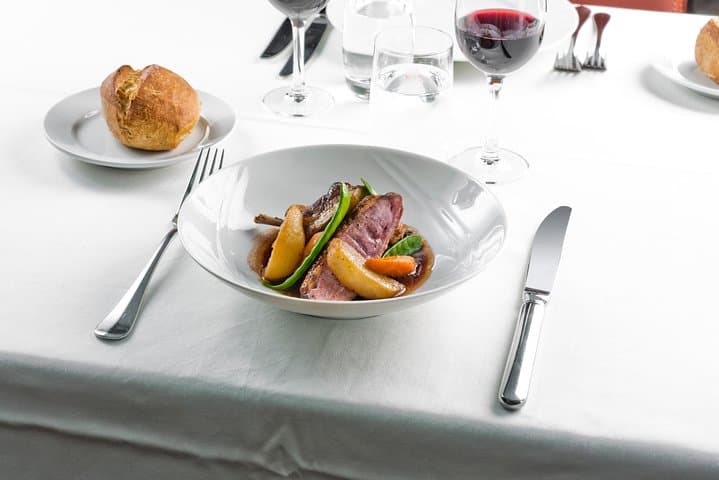 Seine River Christmas Cruise Lunch or Dinner by Bateaux Parisiens — photo 7